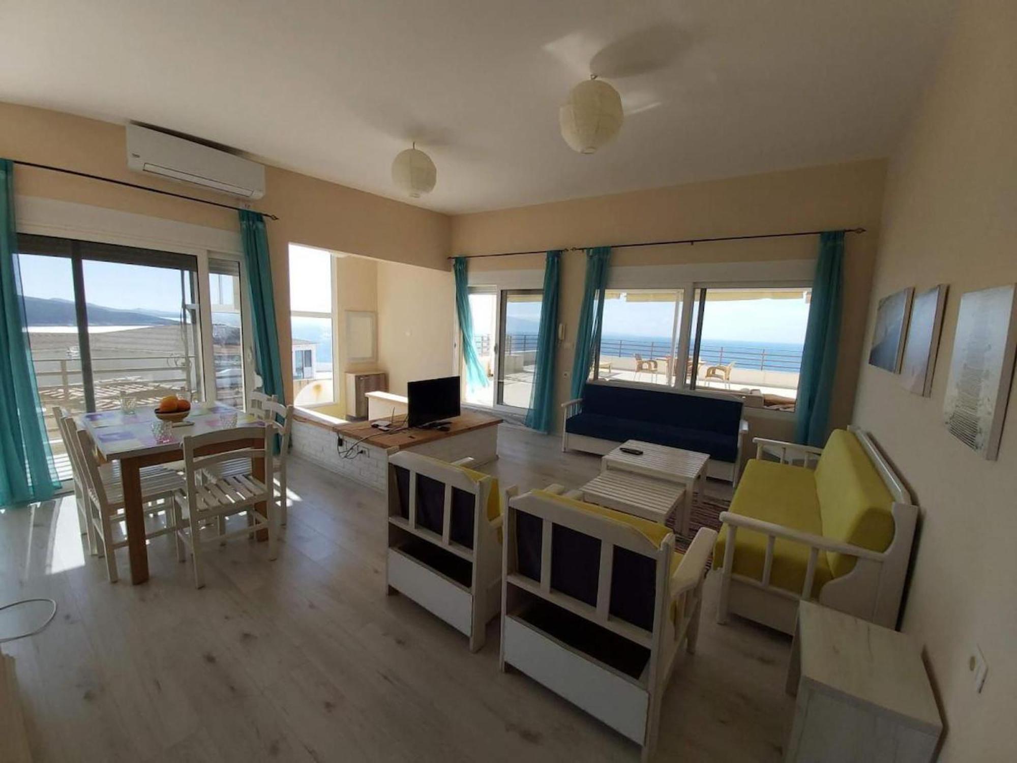 Sunset Penthouse Apartment ซารานเดอ ภายนอก รูปภาพ